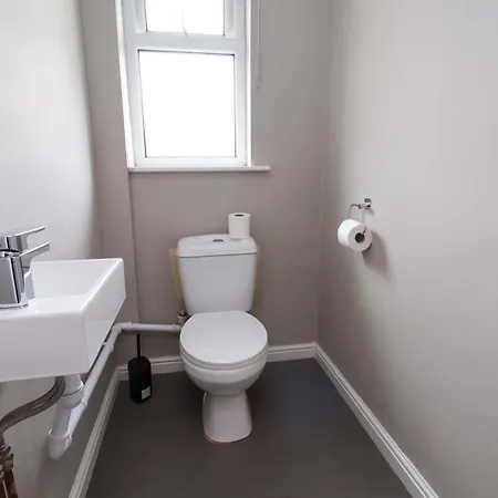 Hazelgarth House פילי