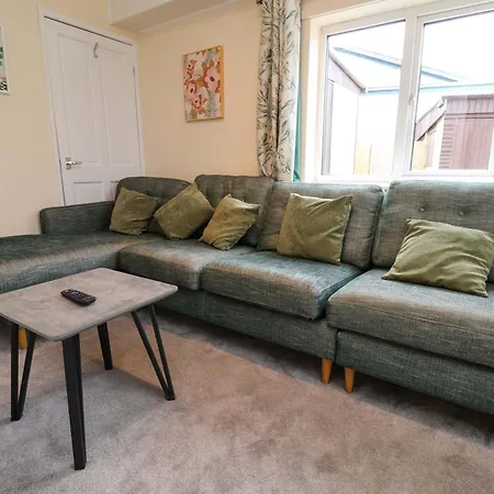 Hazelgarth House פילי